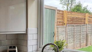 Flaxman Avenue - Lovely 4 bed home, 5 mins drive to York City Centre, Free superfast Wi-fi, Free on-street parking - Foto 3