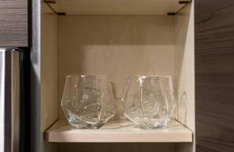 Cozy DT Bellevue Apt | Fast Wi-Fi & Free Parking - Foto 11