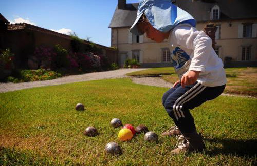 Chateau Le Colombier - Photo 25