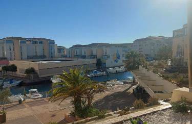 T2 4 pers, rénové en bord de plage , clim et parking classé 2 étoiles - Foto 1