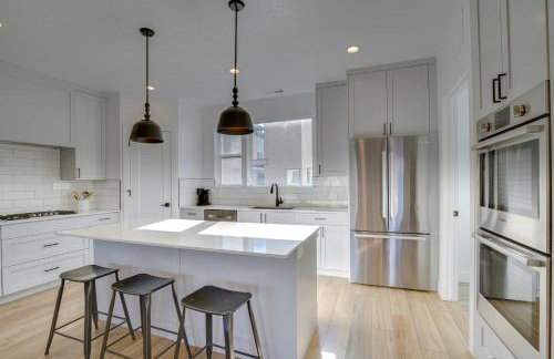 Modern Downtown Provo Townhome with Balcony! - Foto 9