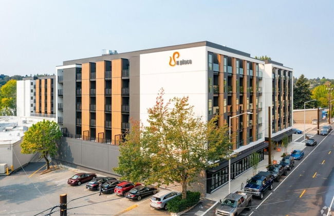 Modern Studio Steps to UW - Foto 1