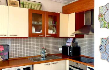 ÁTICO DELUXE entre CENTRO y PLAYA Salinas con TERRAZA, WIFI, PISCINA climatizada, GYM, SAUNA y GARAJE -Smart TV - Foto 9