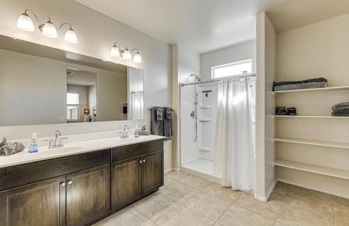 Florence Home about 10 Mi to Historic District! - Foto 13