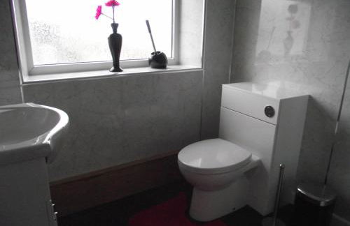 Cob Cottage - Photo 19