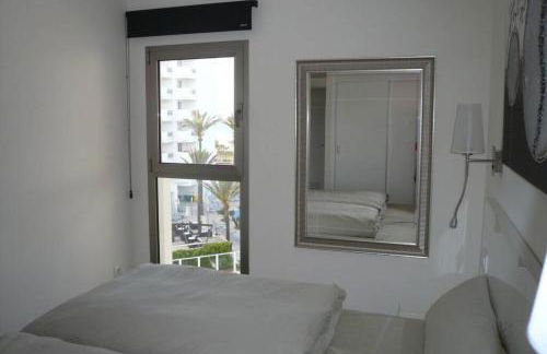 Modern apartment with stunning sea view - Foto 8