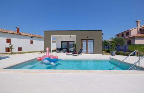 House Bronzin by Istra Vacation - Photo 2