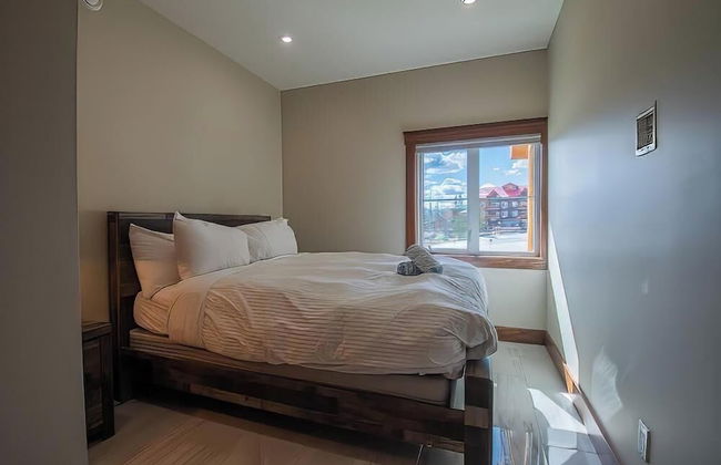 Snow Creek Cabins by Fernie Lodging Co. - Photo 53