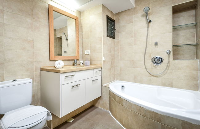 Herzliya Seaside Charming Home by Sea N' Rent - Foto 17