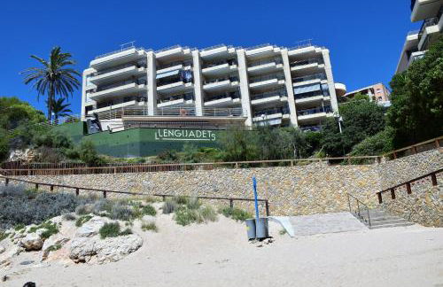 1a. Línea, vistas al mar, acceso directo a playa y piscina - Foto 47