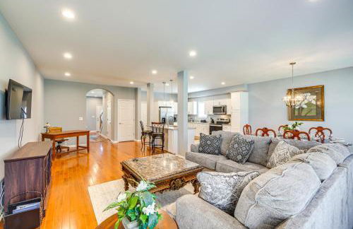 Louisville Retreat with Deck about 11 Mi to Downtown! - Foto 4