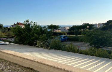 Sea View Apartment Private Parking Near Beach - Foto 59