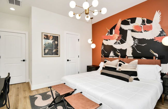 Paradise Palace Best Rooftop in HTX w Hot Tub - Foto 6