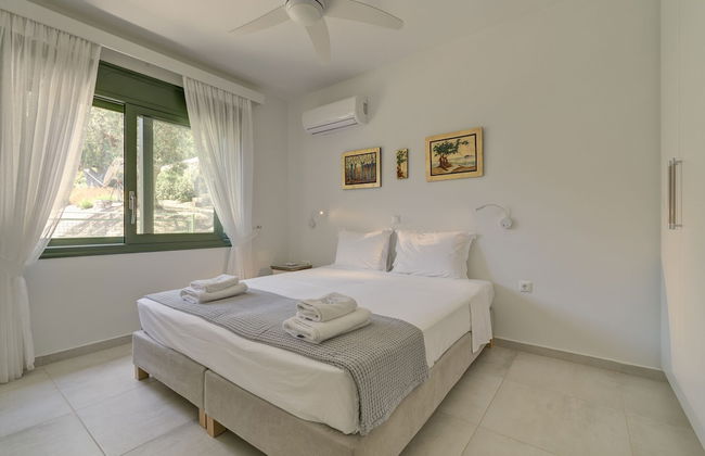 Ouzo Stone House 1, with private pool - Foto 11