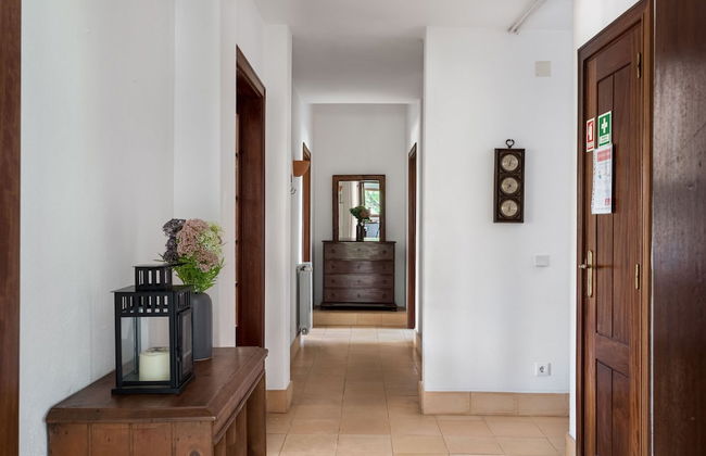 JOIVY 3-BR Cottage w/Terrace & Garden in Colares - Foto 30