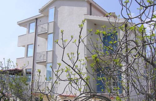 Villa Opatija - Photo 25