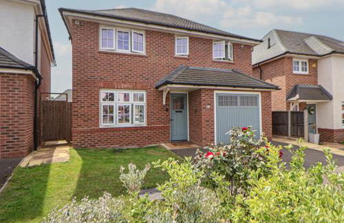 29 Ernest Dawes Avenue - Photo 3