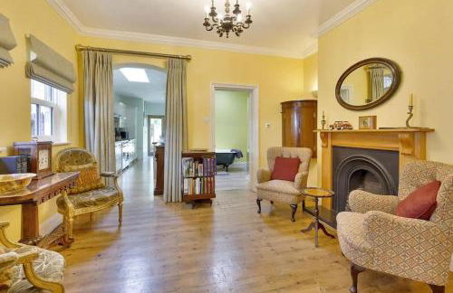 Windsor/Legoland/Ascot charming 3BR home in centre - Photo 20