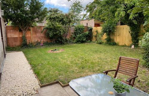 Stylish 3BR Cambridge Bungalow, Near Science Park - Foto 9