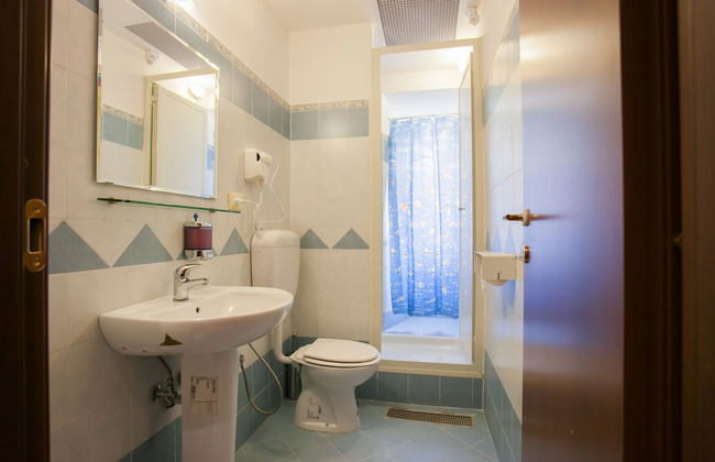 Legend R. G. - Foto 28