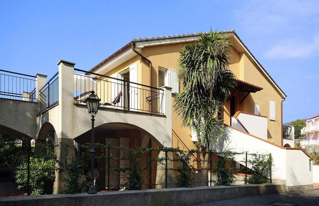 Apartment in San Bartolomeo Al Mare - Photo 35