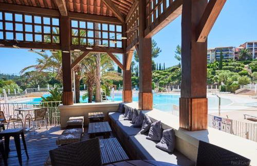 Appartement résidence Club -Rez-de-jardin clôturé -piscines dont une Chauffée du 04 avril au 02 novembre - Foto 34