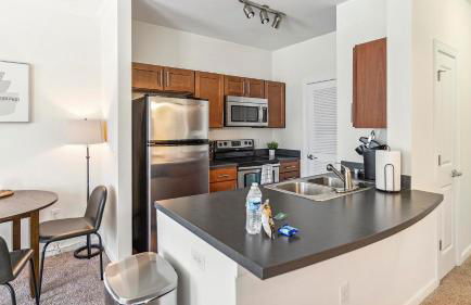 Landing Incredible 1BD Gym Rooftop Lounge - Foto 43