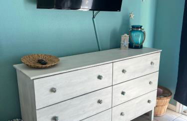 Ocean Views - Heated Pool - Hot Tub - Corner Unit - steps to beach - SS 29 - Foto 13