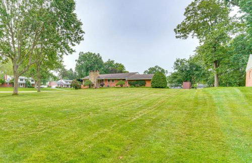 3 Mi to Pro Football Hall of Fame Home with Yard! - Foto 24