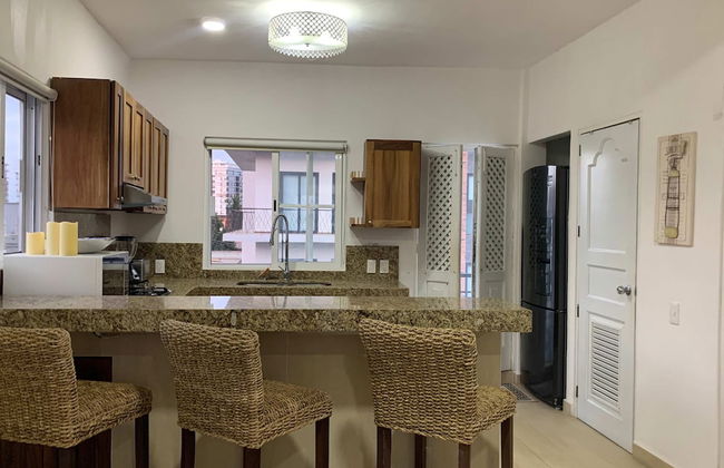 2Br Beach-near Suite Escape - Photo 1