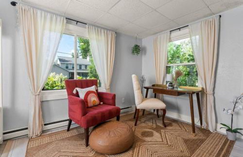 Walk to the Beach! - Free Parking - Fire Pit - Photo 23