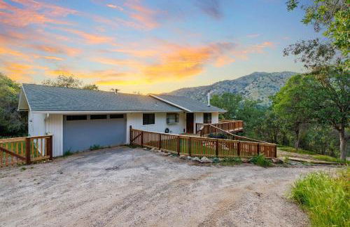 Casita 3 Rios Secluded Mountain Top Home Minutes to Sequoias & Kings Canyon - Photo 5