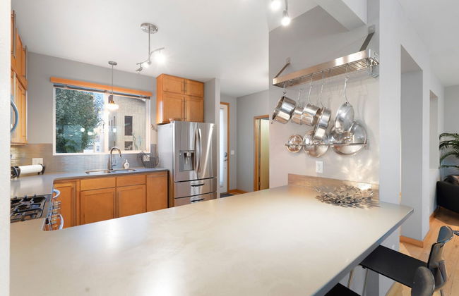 Sleek Home Near Old Town W/ Rftp Hot Tub & Mtn Views - Foto 10