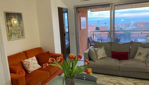 Sea View Apartment - Private Parking, Swimming Pool, Air Conditioning - Foto 4