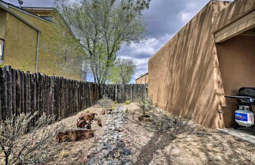1 Mi to Santa Fe Plaza: Quiet Home w/ Patio - Foto 22