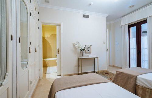 CASA PALACIO SXVIII CON PISCINA en centro histórico de SEVILLA - Photo 67