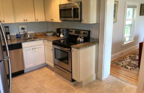 Back Cove - Sunny 2nd Floor Condo - Foto 17