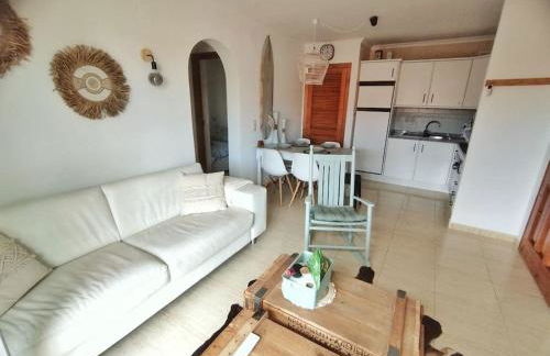 Zonnig appartement met zwembad - Foto 3