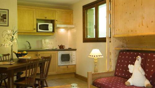 Studio montagnard chaleureux, animaux admis, parking, proche Grand-Bornand - FR-1-467-35 - Foto 3