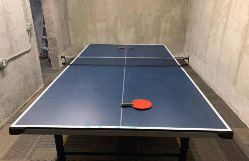 25-Bed, Amenity-Rich Estate in a Private Forest - Foto 2