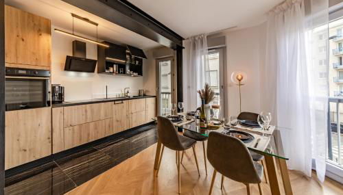 Centre - Calme & Confort - 2 à 4p - 55m2 - Foto 5, stove, minibar