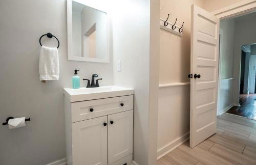 Bluewater Downtown Cottage - Foto 29