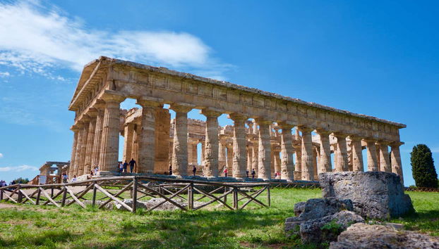 Uno scorcio del Tempio di Nettuno