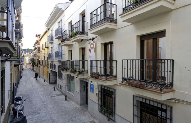 Apartamentos Turísticos Centro - Foto 1