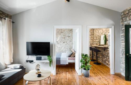 The Greystone House by Konnect, Views to the Sea - Photo 6