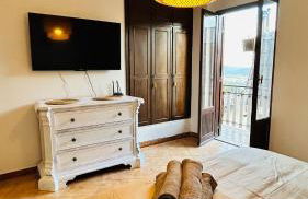 Ampio Appartamento su 2 Livelli nel Centro Storico, Ideale per Coppie o Gruppi da 2 a 5 Persone - Foto 6