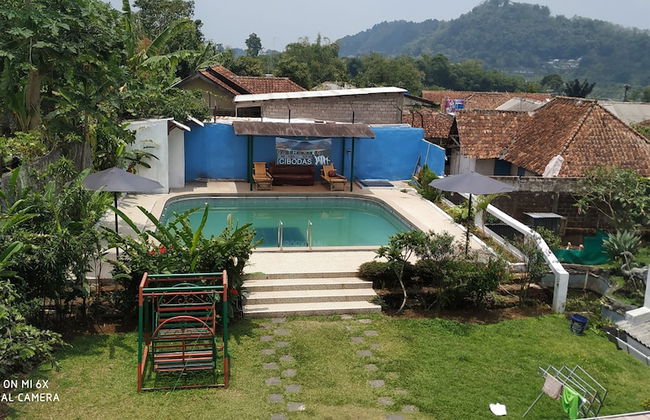 Villa Pribadi Beunying 35 pax - Foto 15