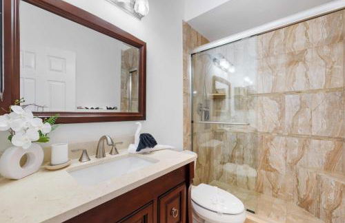 Grand 6BR Plantation Estate w/ Tennis & Pool - Foto 61