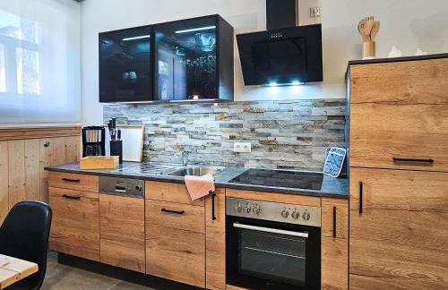 MiCasa Rooms - Altbauflair im Denkmal, Parken, nahe Messe - EGA - MDR - Photo 3