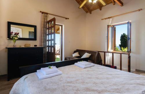 Casa Vasilia Traditional Home - Photo 10